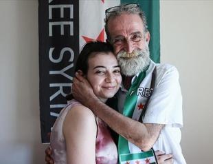 Syrian father, daughter reunite in Turkey after 12 years