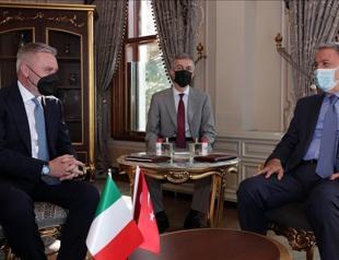 Turkish, Italian defense ministers discuss security issues