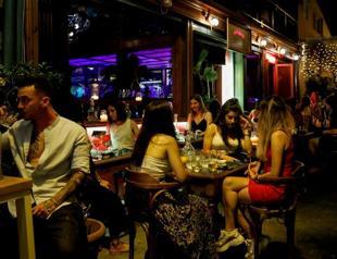 Covid curfew, music ban on Greek party island Mykonos