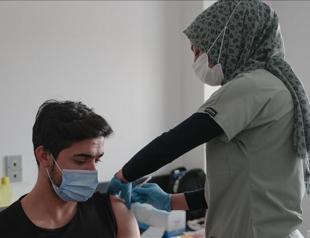 Health minister urges citizens to get vaccinated