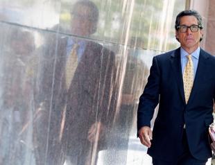 Britney Spears files to replace her father as guardian