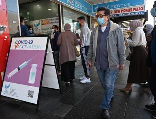 Sydney police call for military to enforce lockdown