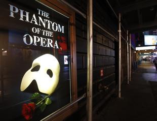Broadway to require vaccinations, masks for audience members