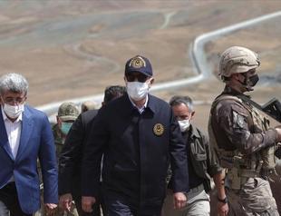 Wall on Iran border almost complete, says defense minister