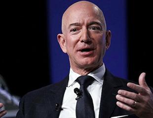 Bezos sues NASA over its deal with SpaceX