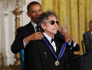 Dylan sued for alleged sexual abuse of 12-year-old in 1960s
