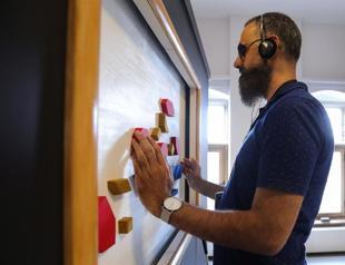 Dutch museum fills ‘Blind Spot’ with exhibit for visually impaired