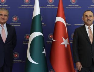 FM Çavuşoğlu talks with Pakistani counterpart on Afghanistan