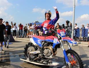 Motocross legend crosses Istanbul Strait on specially designed bike