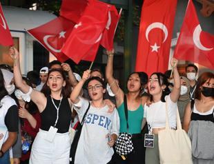 Nation marks Independence War victory