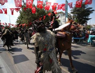 Liberation of Anatolian town marked with ‘scary’ marches