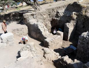 Works underway to unearth ancient city in southern Turkey