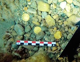 Enormously valuable Roman coins discovered