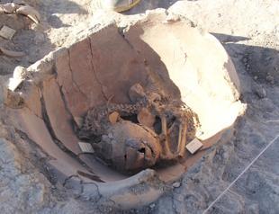 Two children’s skeletons found in Arslantepe Mound