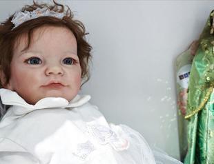 Lifelike dolls provide healing touch