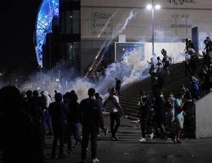Marseille-Galatasaray match halted after rivals fans clash