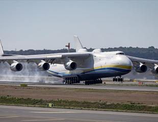 World’s biggest planes meet at Istanbul Airport