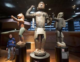 France to give priceless artworks back to Benin