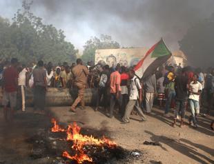 Sudan protesters defiant as international community condemns coup