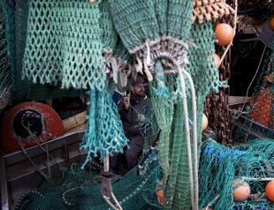 France threatens UK with sanctions in fishing row