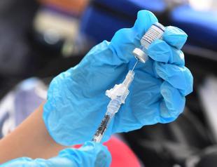 US court suspends Biden vaccine mandate for businesses