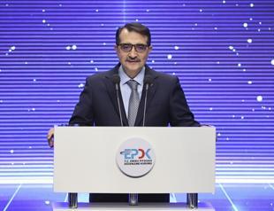 Turkey’s energy minister says new gas find in Black Sea imminent