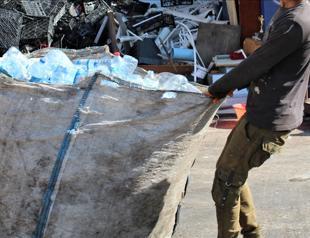 Waste collectors seek better working conditions