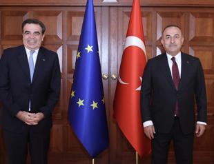 EU official visits Turkey amid migration crisis with Belarus