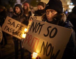 UK PM asks France to take back Channel-crossing migrants