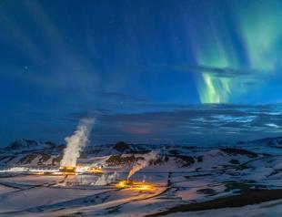 Iceland’s journey to the center of the Earth