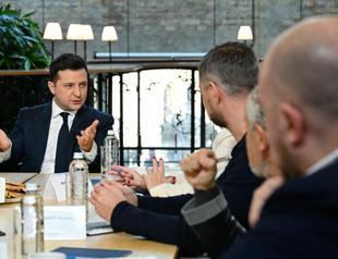 Ukraine leader alleges Russia-backed coup planned next week