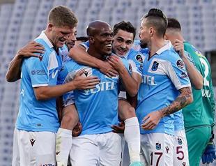 Trabzonspor flying high in Süper Lig as rivals fumble