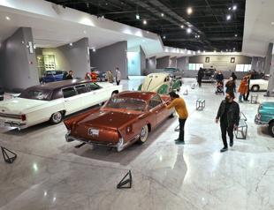 Vintage cars show racy past of Iran’s toppled royalty