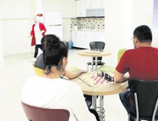 Drug addicts mostly violence victims, report shows