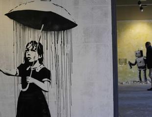Milan train station hosts World of Banksy