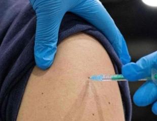 Italian tries to dodge Covid jab using fake arm