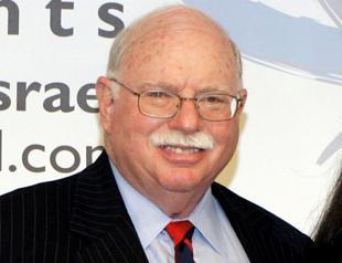 US billionaire returns $70 mln worth of stolen antiquities