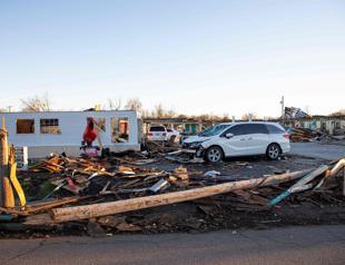 Kentucky tornado toll in dozens; less than feared at factory