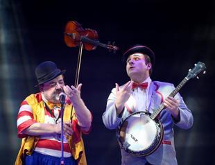 Clowns celebrate Russian master comic Nikulin