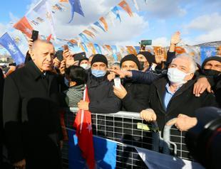 Erdoğan calls on AKP mayors to gear up for 2023 polls