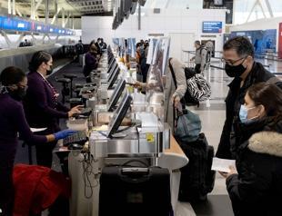 Over 6,000 flights scrapped as Omicron hits Christmas weekend travel