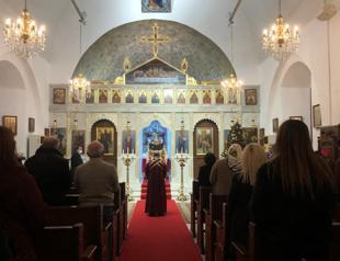 In Mersin, a small community celebrates Christmas