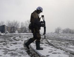 Ukrainian soldier killed as tensions with Moscow soar