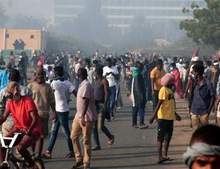 Sudan’s PM announces resignation amid political deadlock