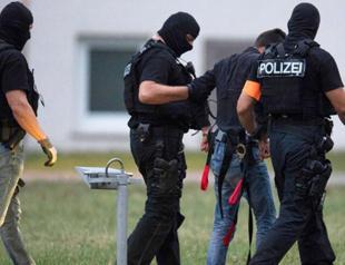 German teacher gets life for cannibal murder