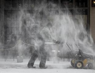 Snow, ice blast through south US with powerful winter storm