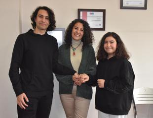 Mother saves children’s tech addiction with mediators’ help