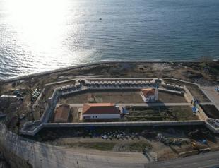 Restoration of key castle during WWI about to end
