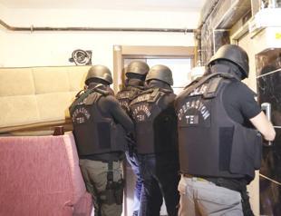 Police crack down on major fraud network