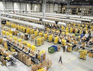 Amazon holiday quarter profit doubles